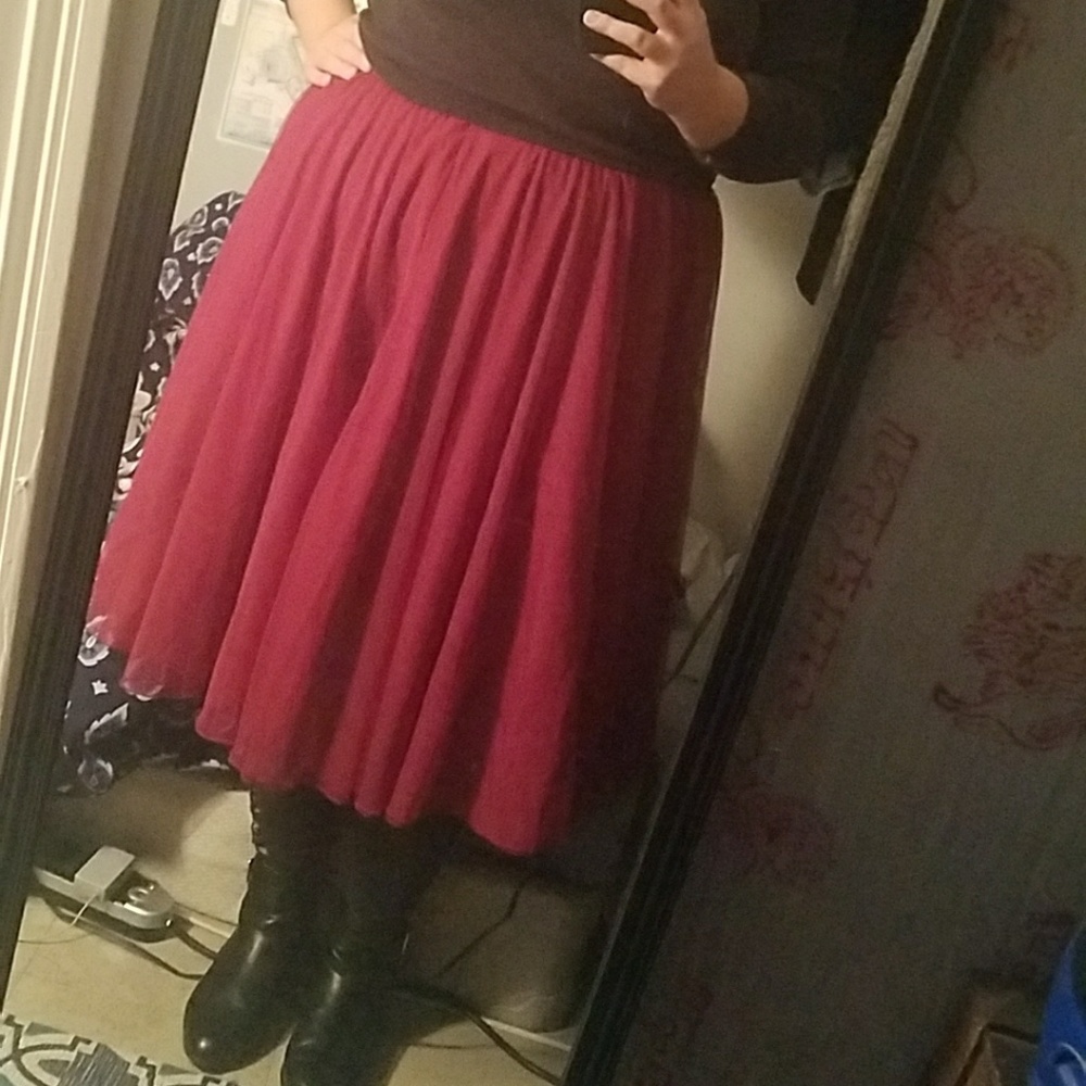 Torrid Long Tulle Ballerina Style Skirt Maroon/Red